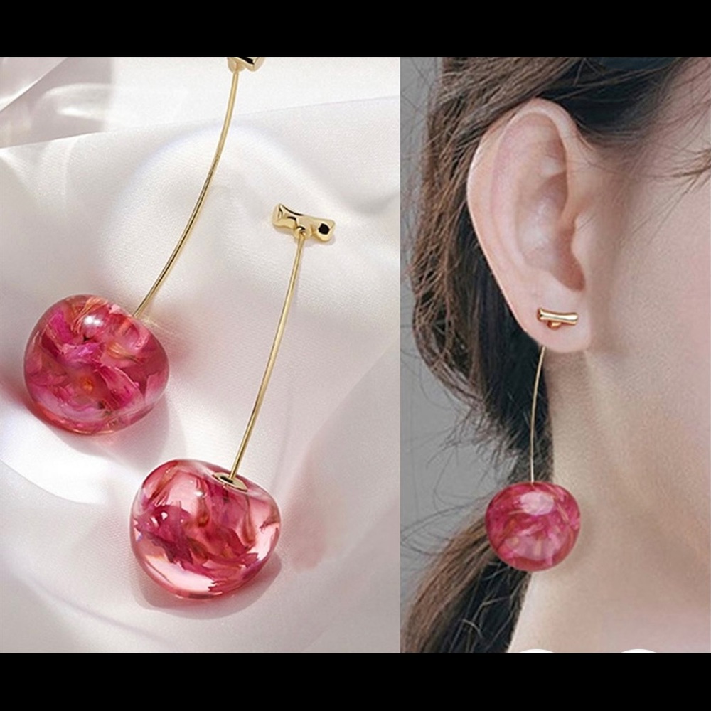 🍒🆕 Cherry Drop Earrings 🤩